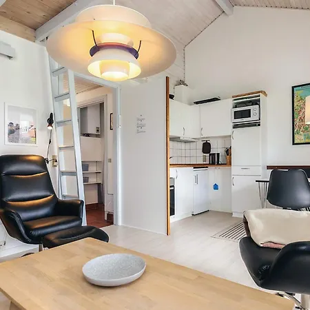 4 Person In Ærøskøbing