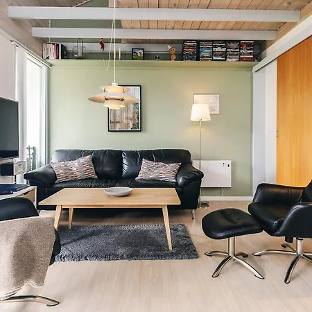 4 Person In * Ærøskøbing